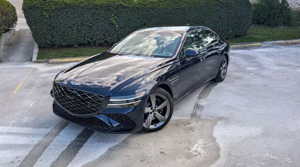 제네시스 G80 VS BMW 520i