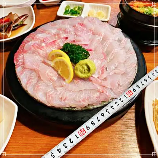  11월28일 생방송투데이 대구 죽전역 맛집 대방어 돼지방어, 방어회 맛있는 식당 자족식당 가격 위치 어디