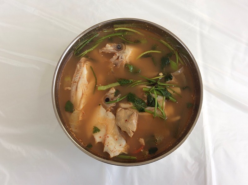  속이 후련하다, 매운탕(Spicy Fish Stew)
