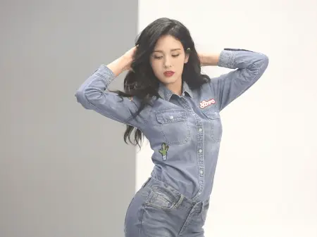 전소미 チョンソミ gif