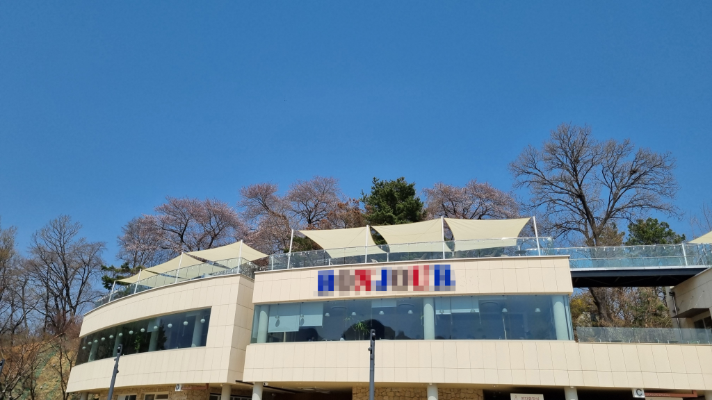 탁트인 강가 카페옥상 그늘막 분위기 사네-세이드하우스 전국설치, 전국AS