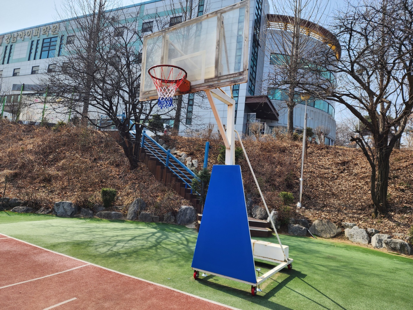  [날개스포츠] 강남하이퍼기숙학원 농구대전면보호대 설치, 농구대전면보호대 교체 작업