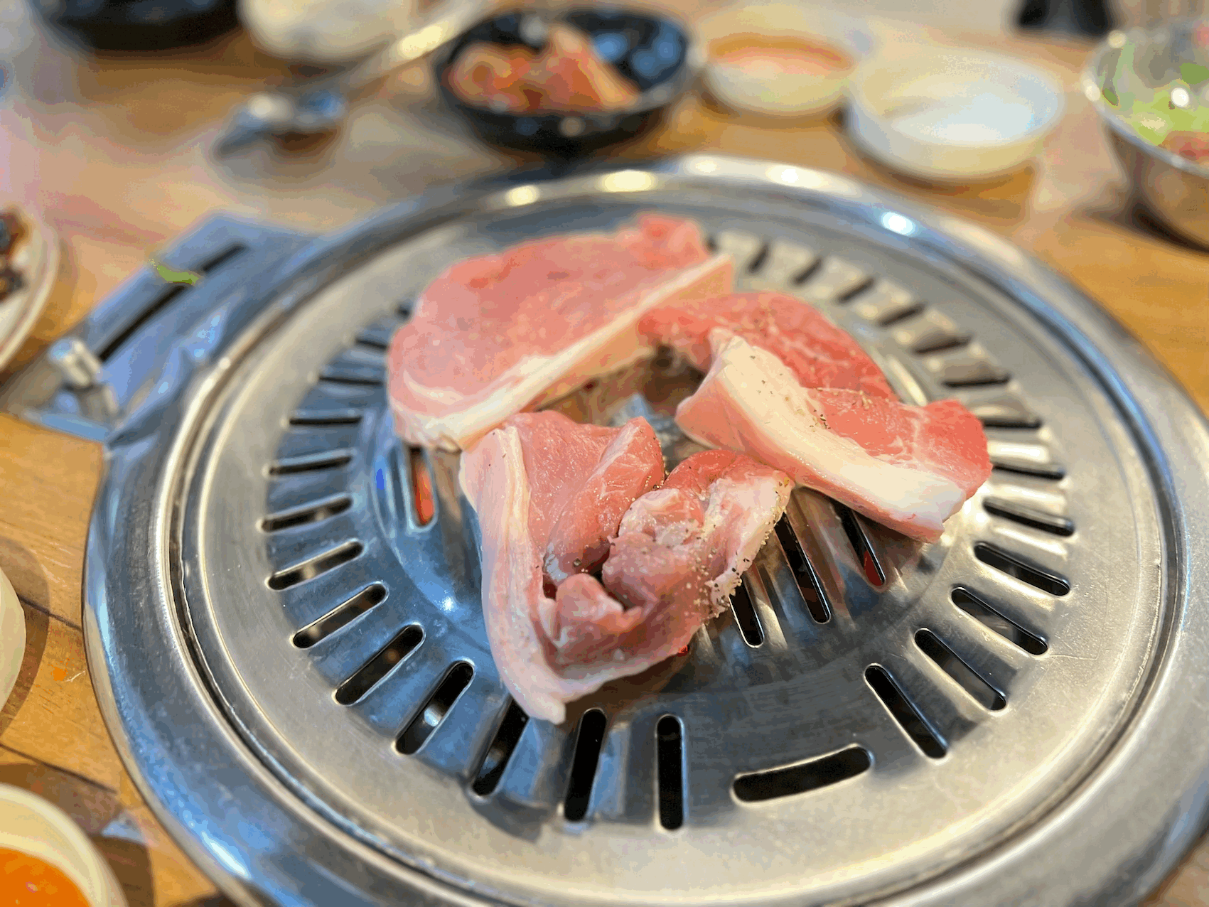 흑돼지 생고기