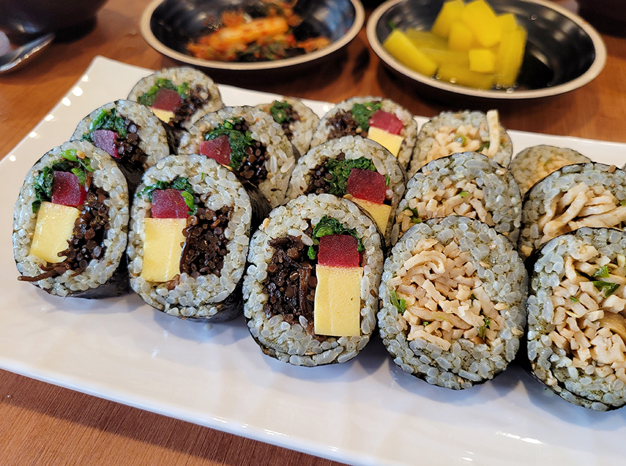  물금역 맛집,맨날국수 거제도 톳김밥&배말칼국수 체인점