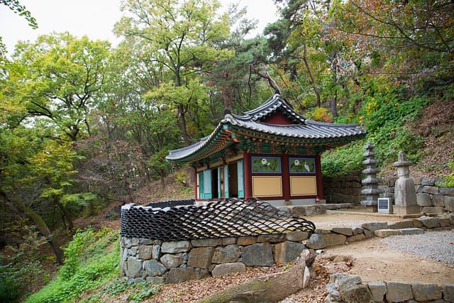 하회탈과 한국의 테마파크 – 전통문화가 녹아든 관광지