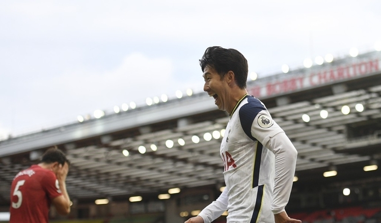  손흥민, 2골 1도움...토트넘, 맨유에 6-1 대승