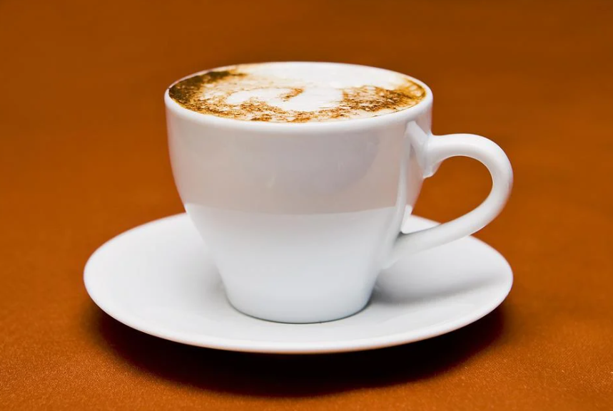 커피는 신진대사를 활성화화고 체중 감량에 도움이 될 수 있습니다