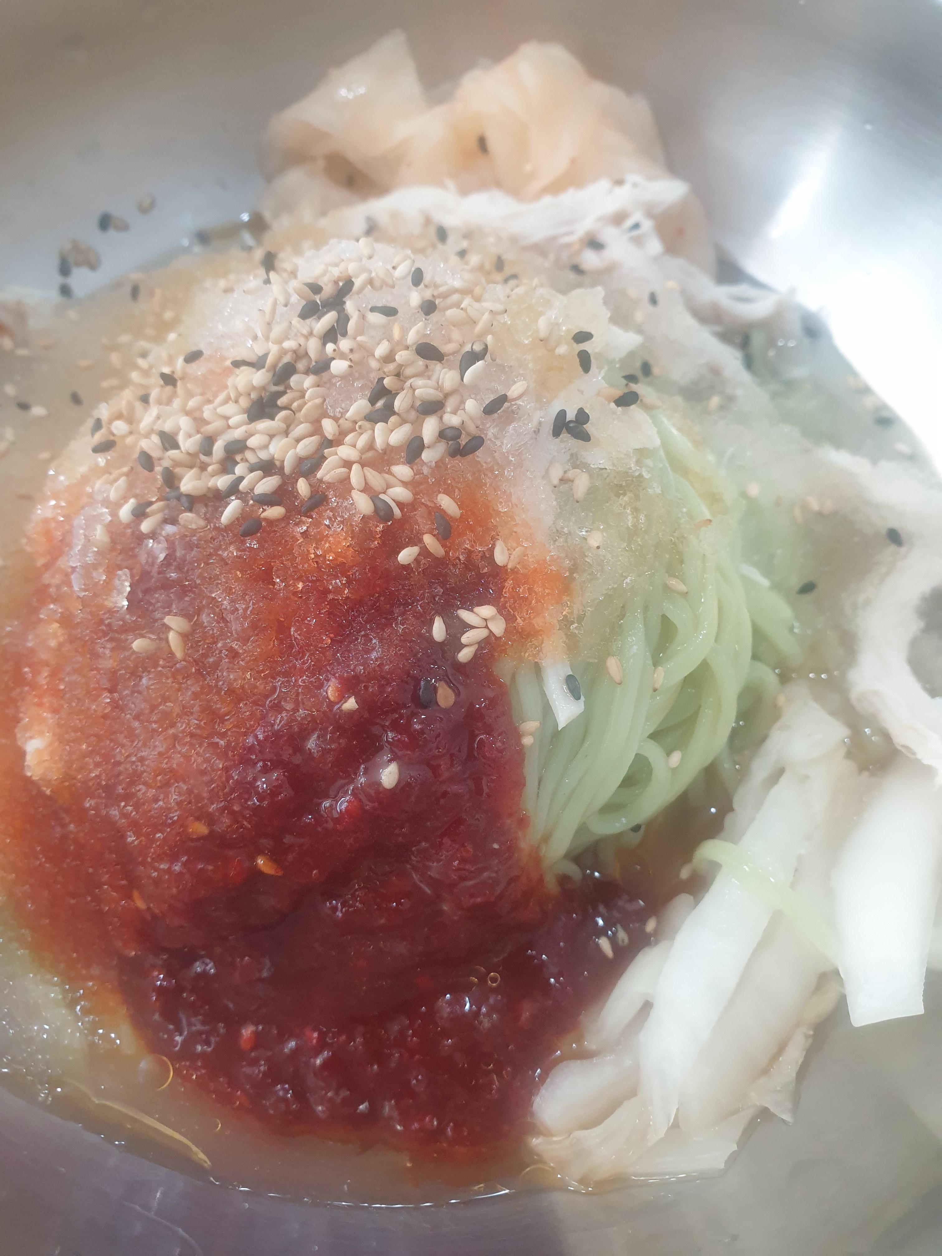 서울 맛집(서대문구) 굴대박&초계국수 / 굴국밥 전문점