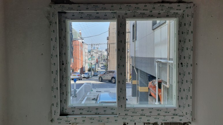 창호를 달았는데 시공업자를 7