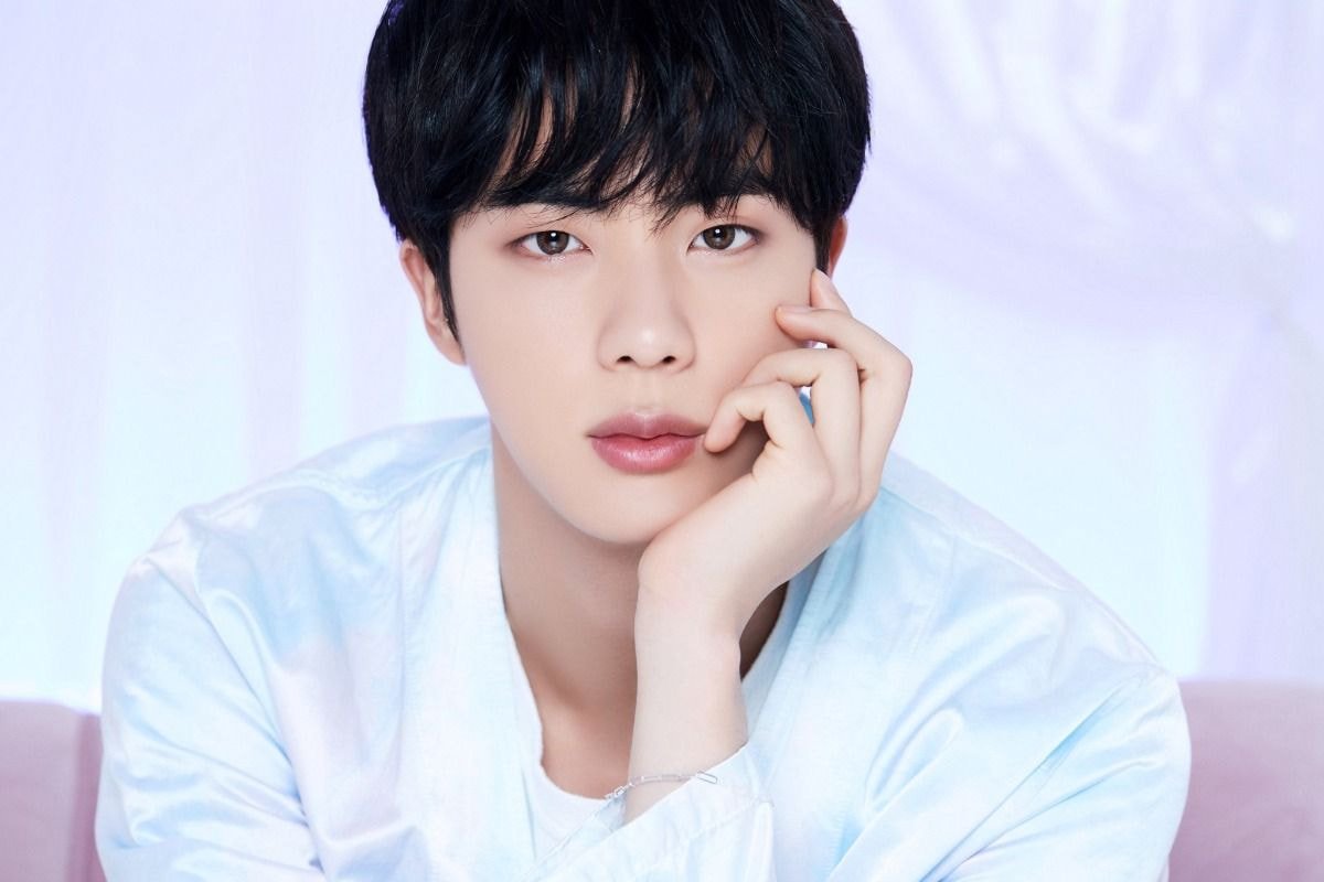  방탄소년단 BTS BE Concept Photo 진 (Jin)