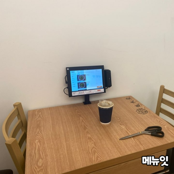  월미당 광명중앙대병원점 광명 테이블오더 메뉴잇 설치 사례