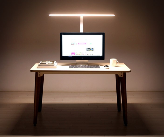  파파 LED 와이드 스탠드. 학생 공부방 스탠드로 추천해요.