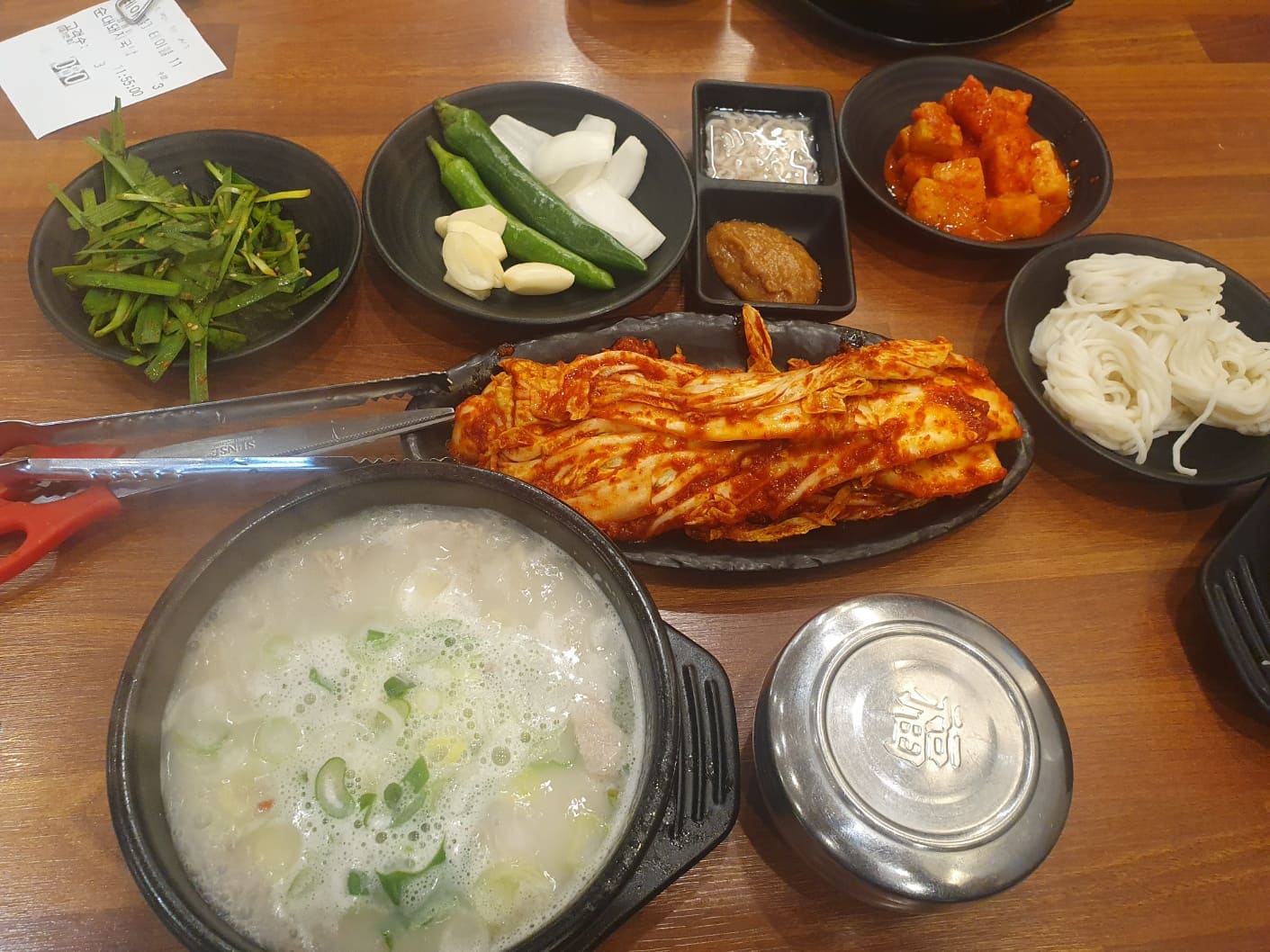 Daegeonmyeongga_Pork_Rice_Soup