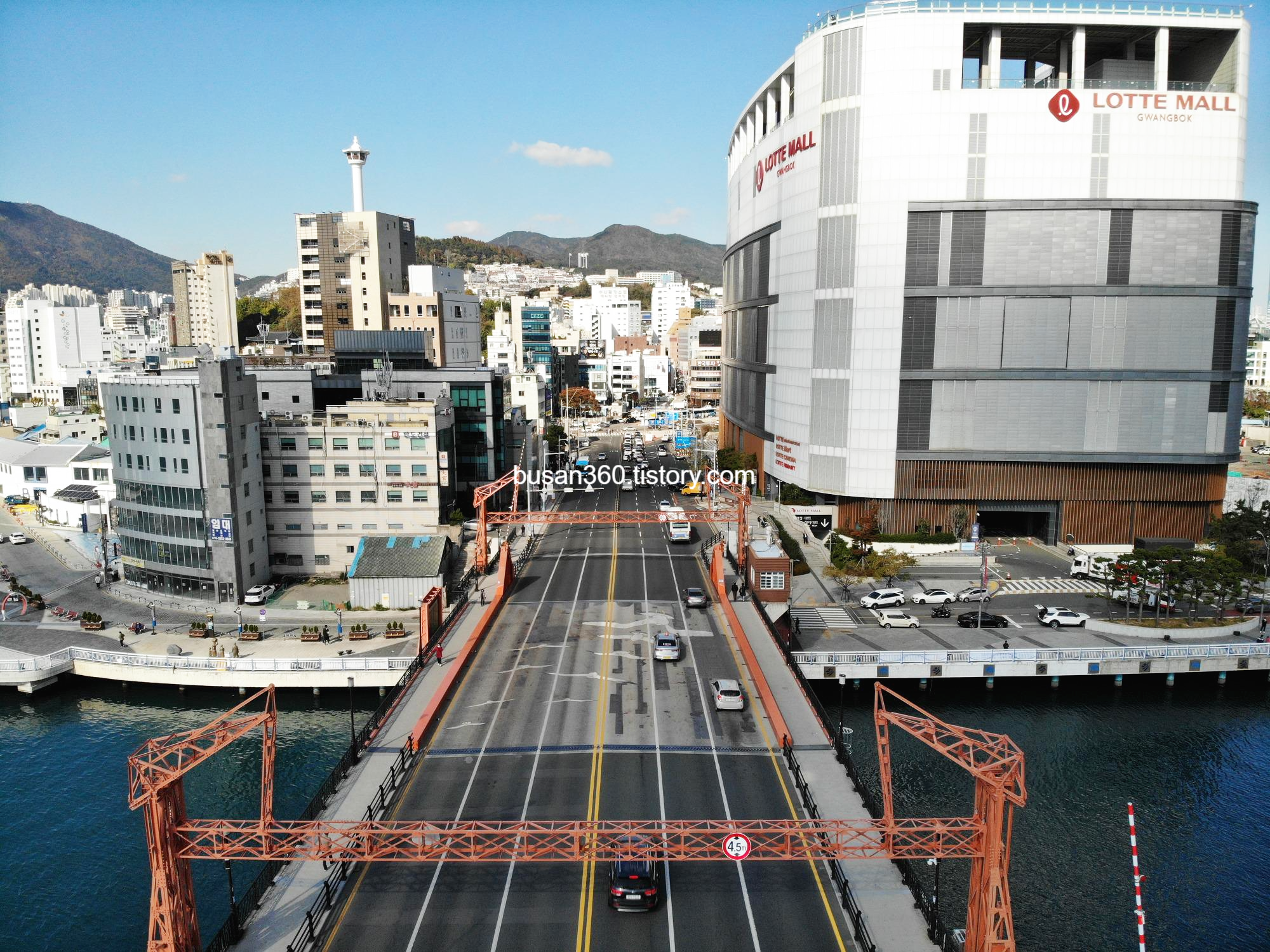 영도대교(影島大橋, Yeongdo bridge)