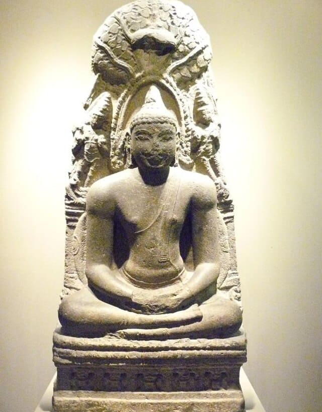보리수나무 아래 명상하는 부처님&#44; 서기 800년. 브루클린 박물관