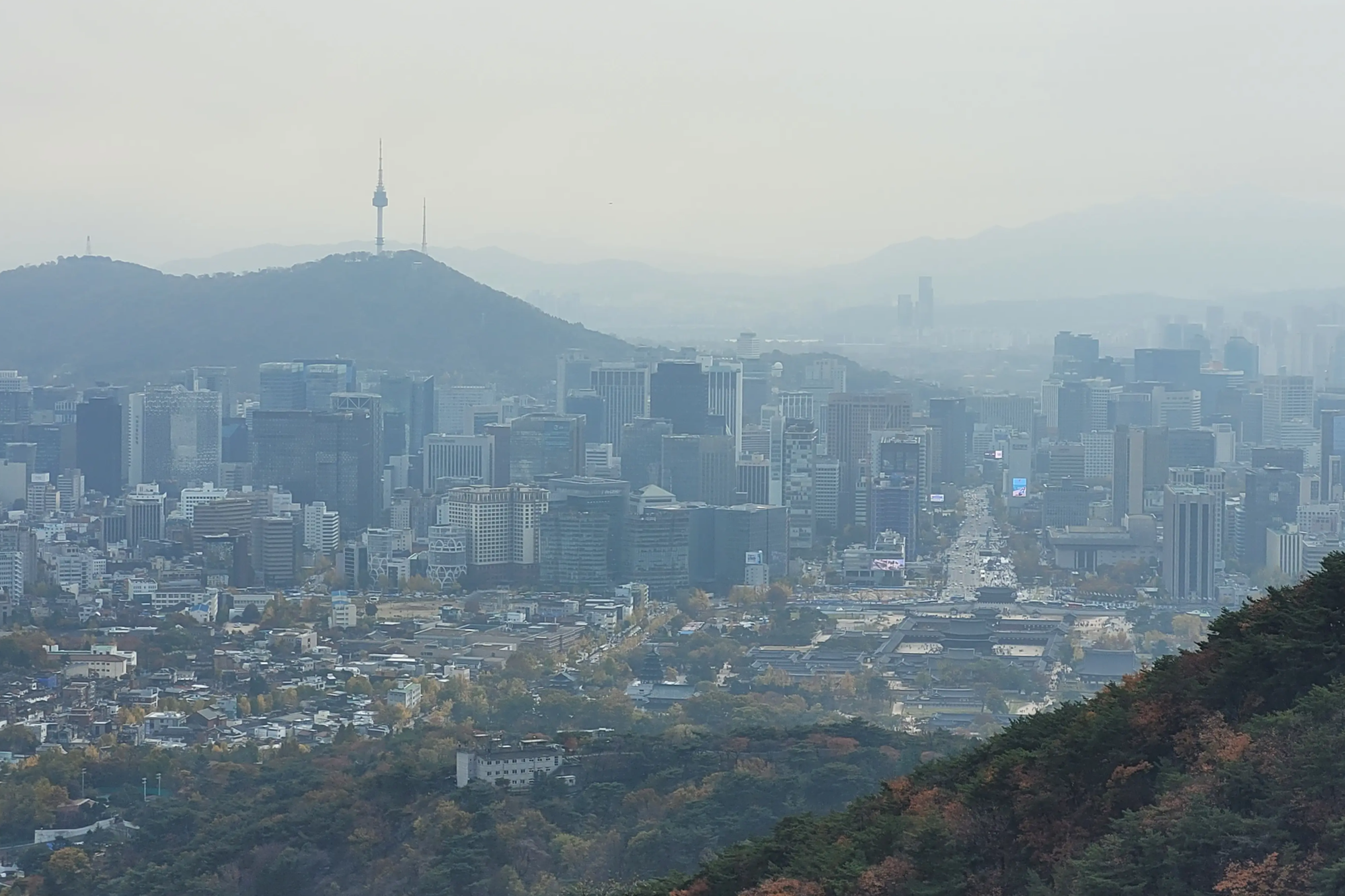 백악산 구간