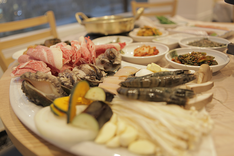  여수맛집 이순신광장 차돌해물삼합 『 조선삼합 』