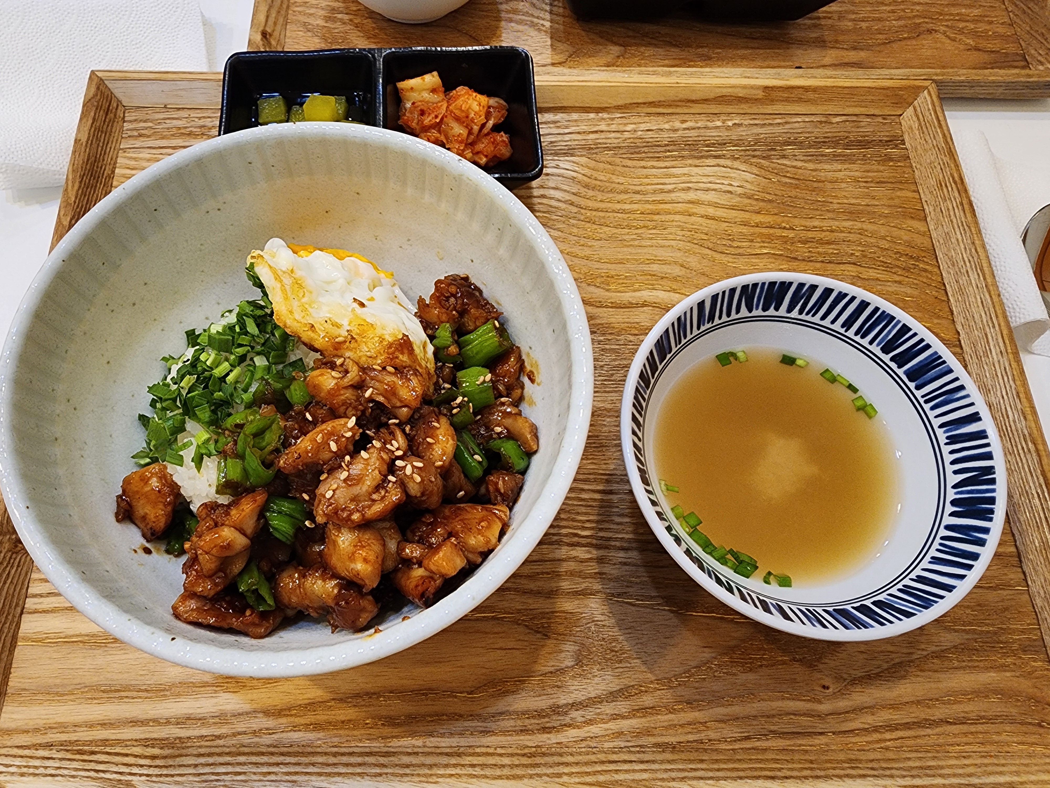 마하덮밥 이미지
