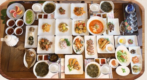 생생정보 [장PD의 AI 여행기] AI가 추천하는 울산 가족 여행 울산쇠부리축제&amp;#44; 대왕암공원 출렁다리&amp;#44; 요트탈래울산&amp;#44; 한정식 보석돌 엄마의 정원까지 울산 북구&middot;동구 필수코스를 생생정보 장PD와 함께 확인하세요