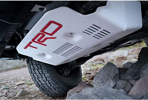 thumbnail image 2 of Genuine Toyota FJ Cruiser Trail Teams White Front Grille 2007-2014 - 53100-35B20 2 of 3