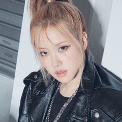  로제 3억뷰 '온 더 그라운드' 뮤직비디오