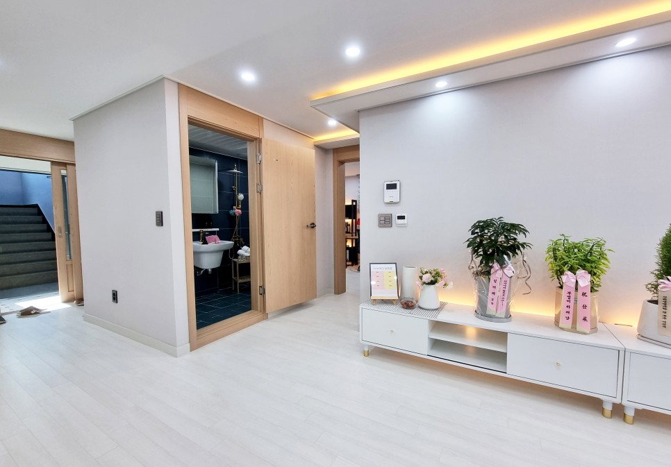 2룸, 3룸 대형테라스까지~ 성균관대역 도보권 수원 율전동 신축 빌라 1.5룸, 5