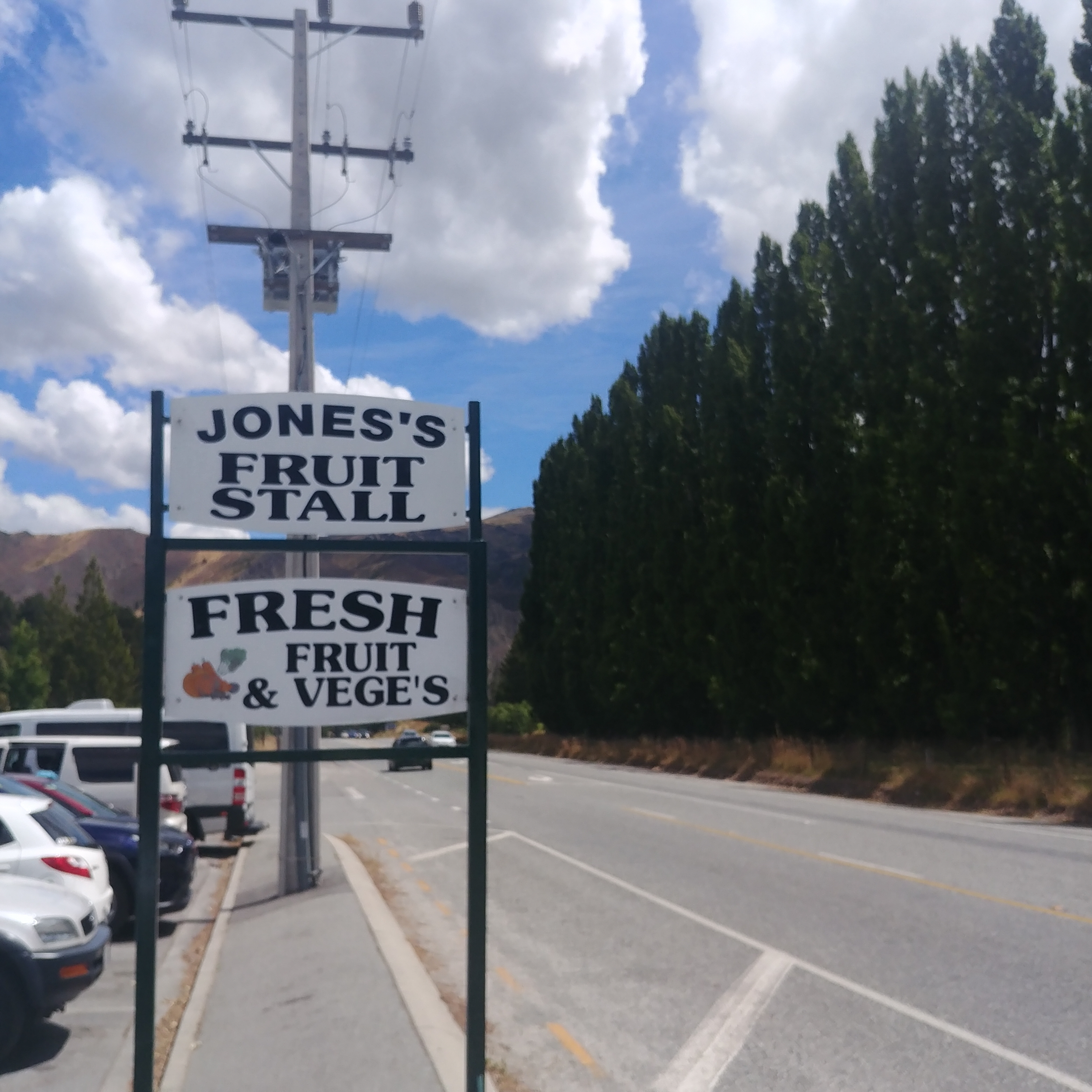 뉴질랜드 크롬웰 과일가게 Jones Family Fruit Stall
