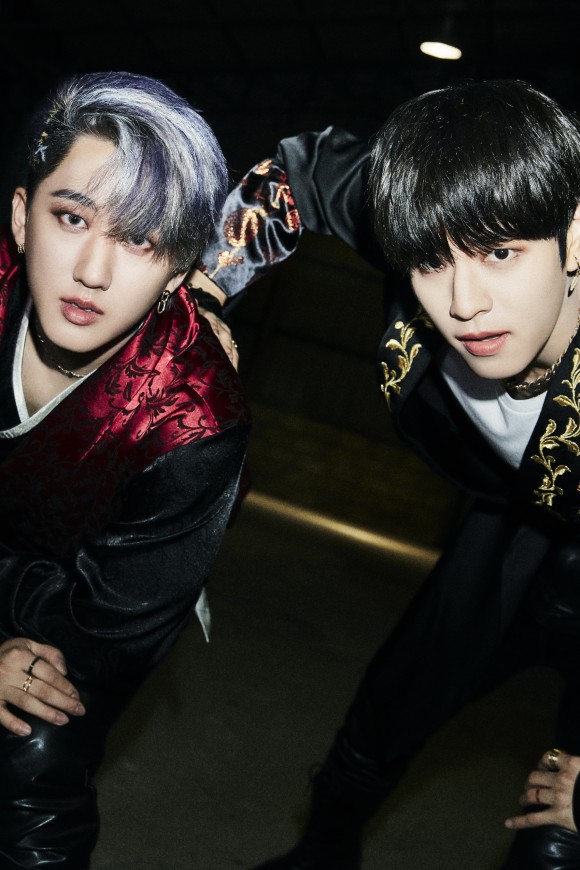 스트레이 키즈 - Back Door 리패키지인데! 초동에 뭐가... 부들부들 5