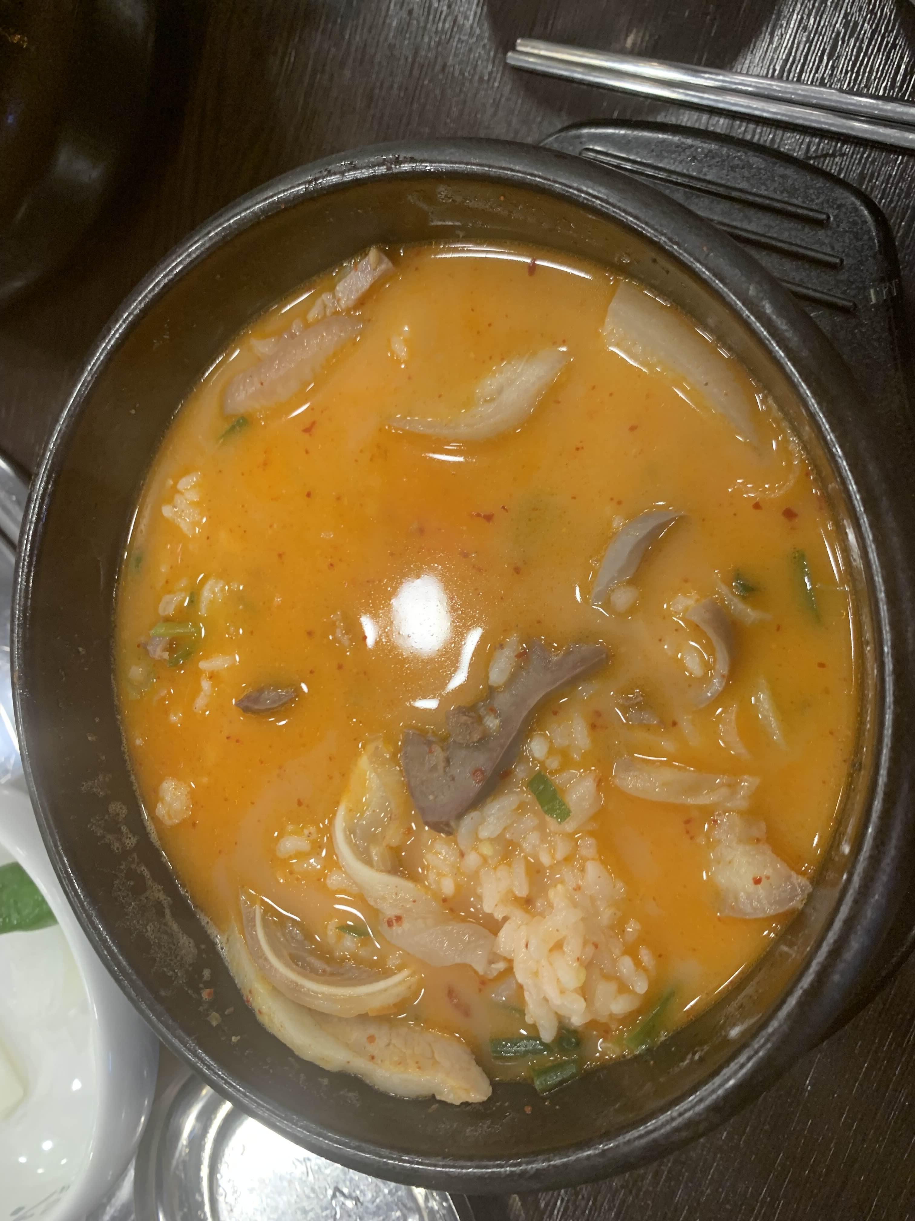 꿀꿀 진순대국 이미지