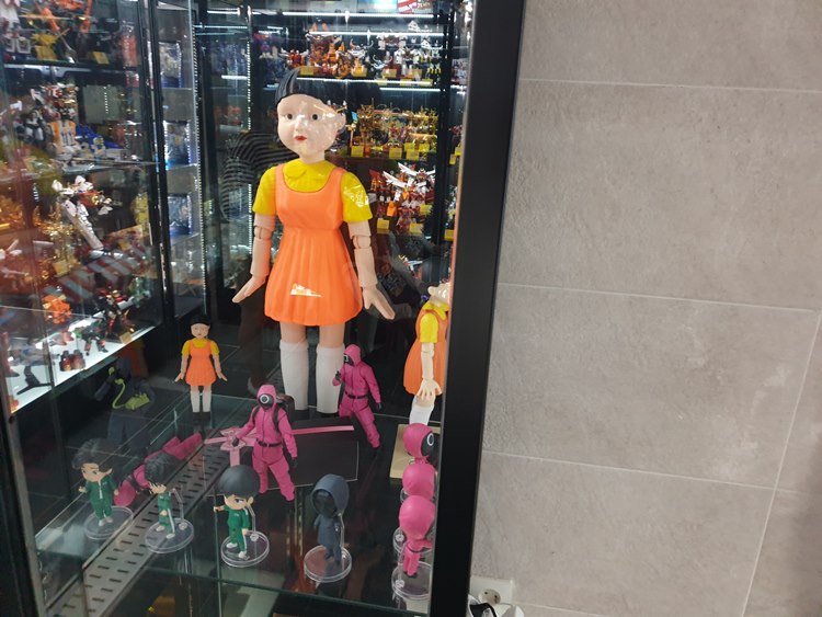 오징어-게임-피규어