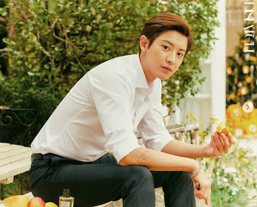  엑소 찬열 과거 데뷔 전 사진 및 친누나 박유라 화제
