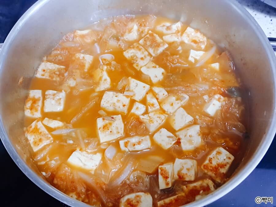 참치김치찌개-맛있게-끓이는-법-참치-김치찌개-레시피