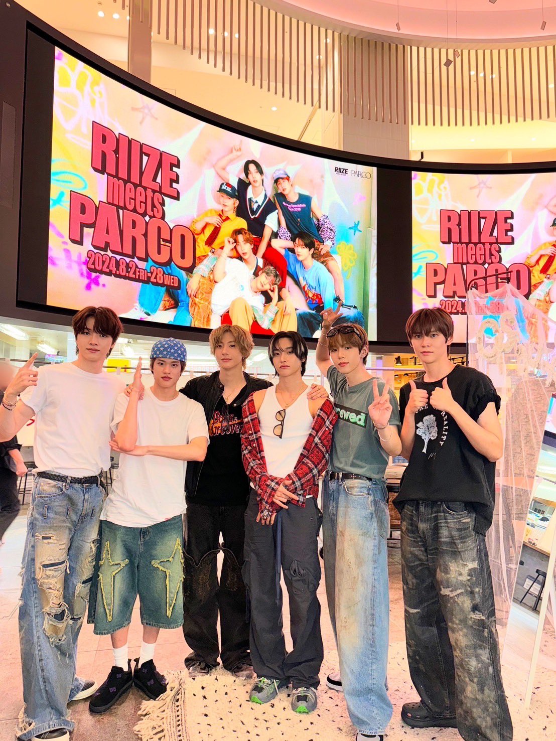 20240819파르코트위터공계가족사진