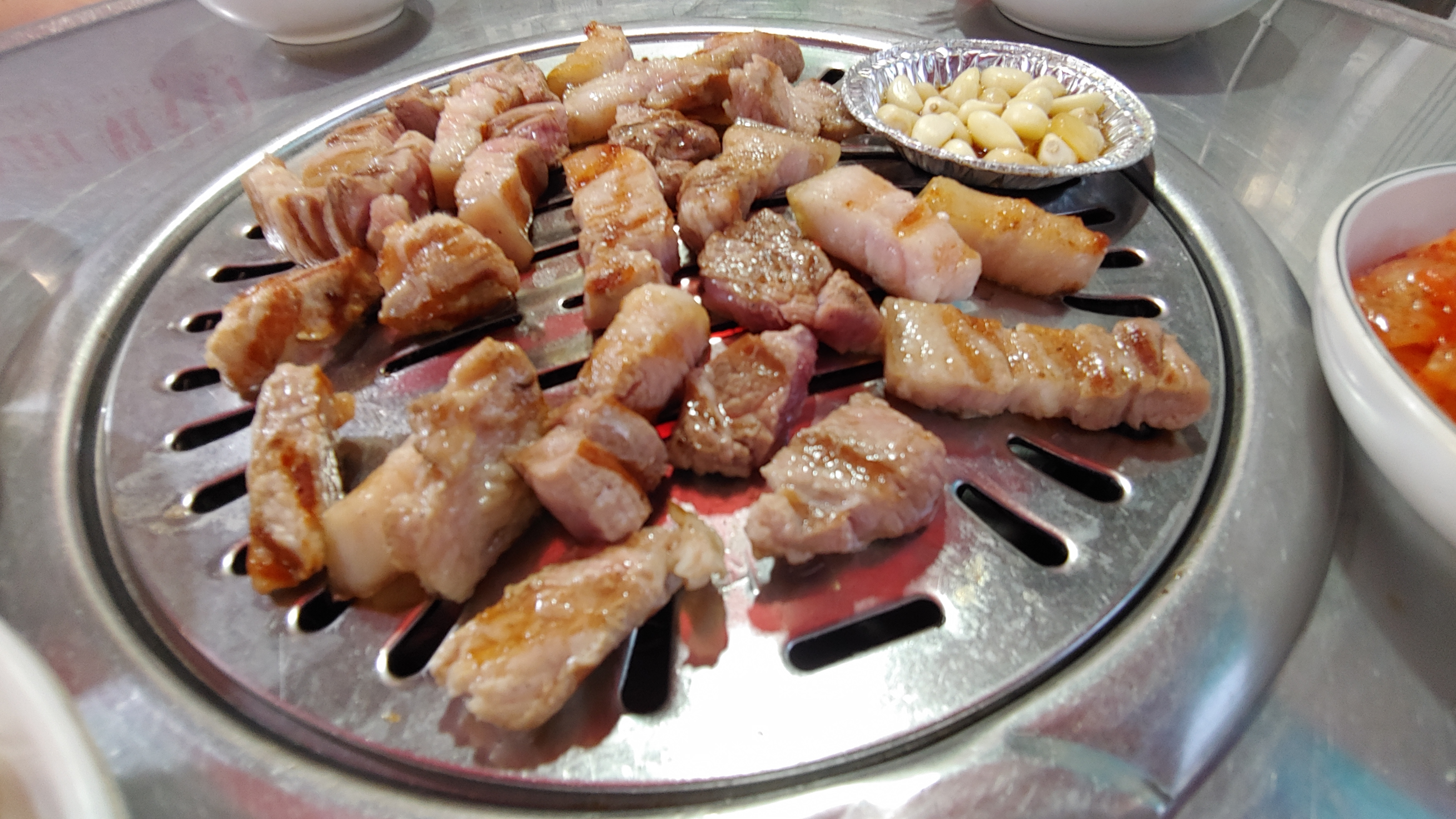  고기는 야외에서 먹어야 제 맛, 왕십리 껍데기집