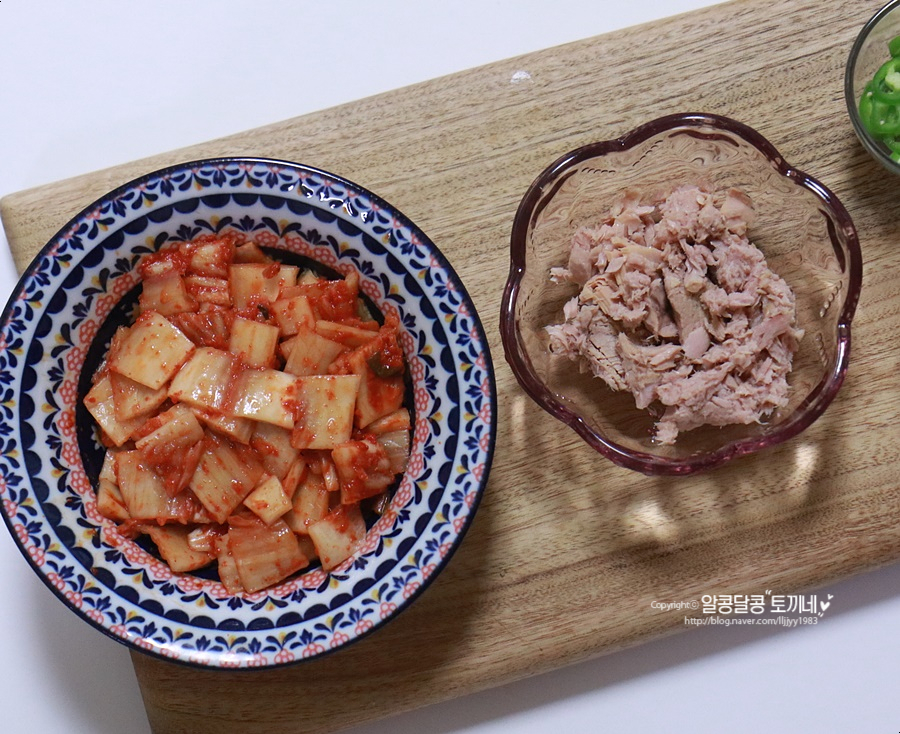 황금 레시피에 반했다! 백종원 김치전 6