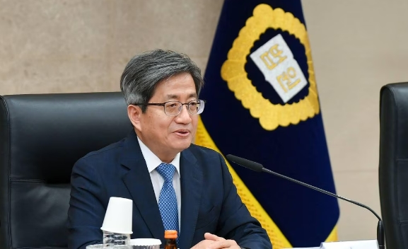  김명수 임기 중 ‘장기 미제’ 급증...자신에 불리한 건 무한정 방치