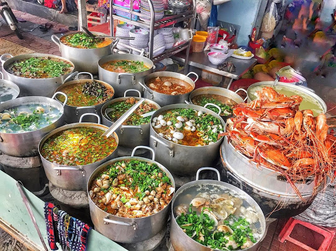 당신이 베트남 꾸이년(퀴넌) 여행을 가야만 하는 이유 5가지 - 꾸이년 해산물 음식들
