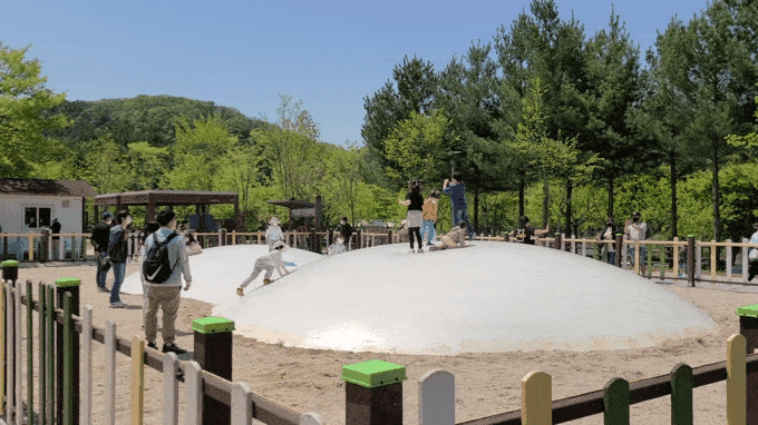 연천-한탄강-어린이캐릭터공원-바운싱돔