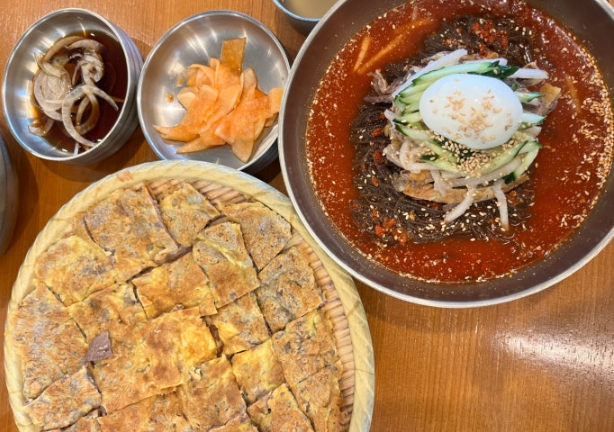 [생생정보] 경주 진주냉면 맛집 진주육전 냉면 위치 가격 주차 편의시설 총정리