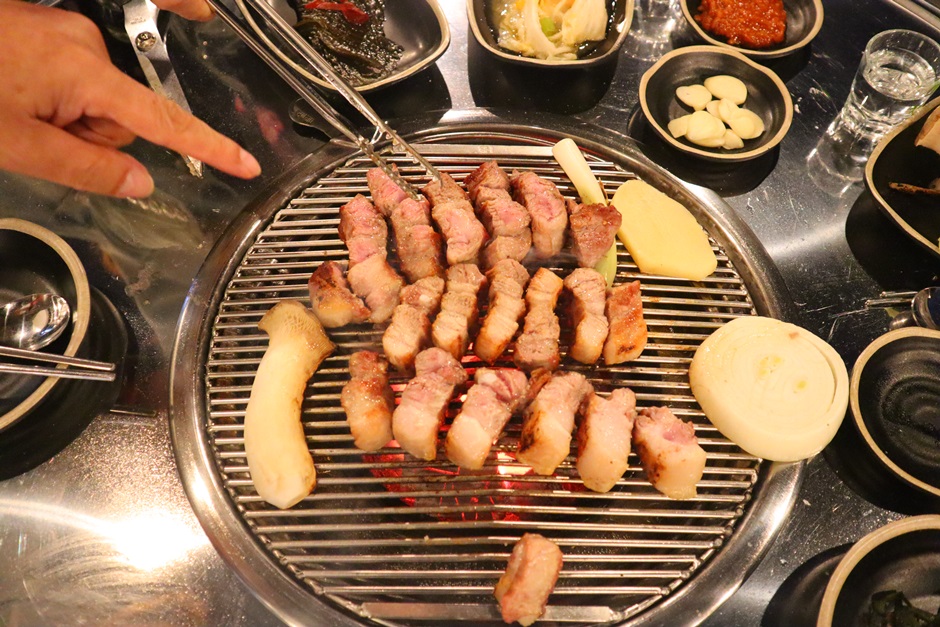  제주 산방산 맛집 팔미돈가 방문 후기!