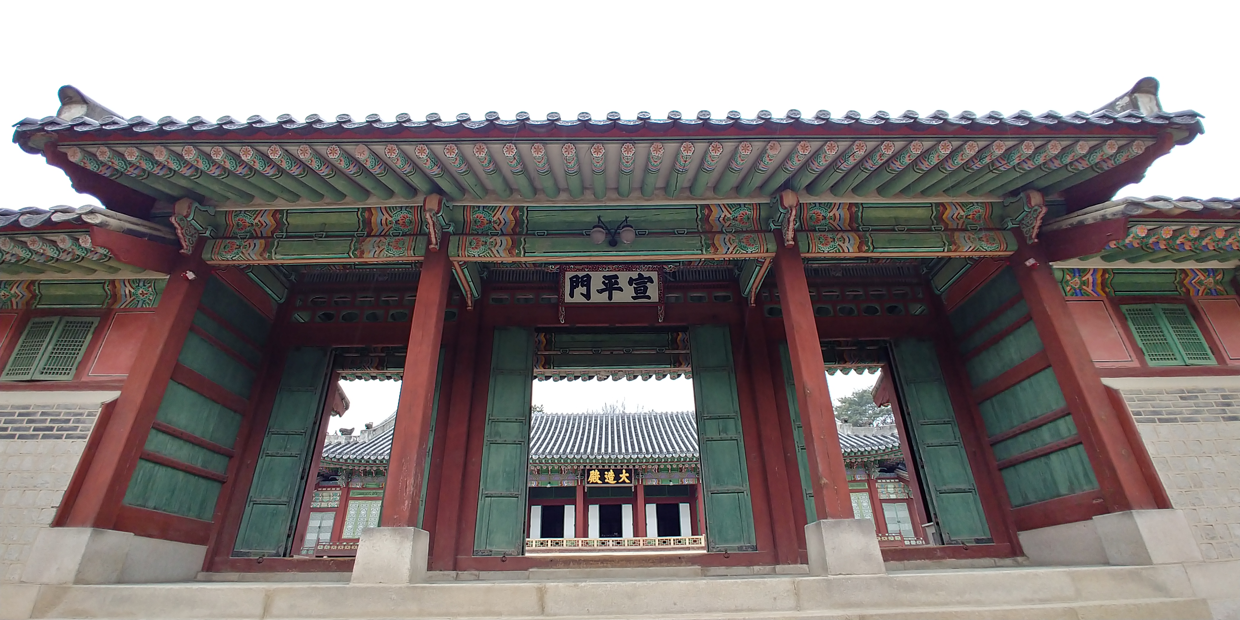 Daejojeon hall, King’s and Queen’s bed chamber of Changdeokgung palace in Seoul