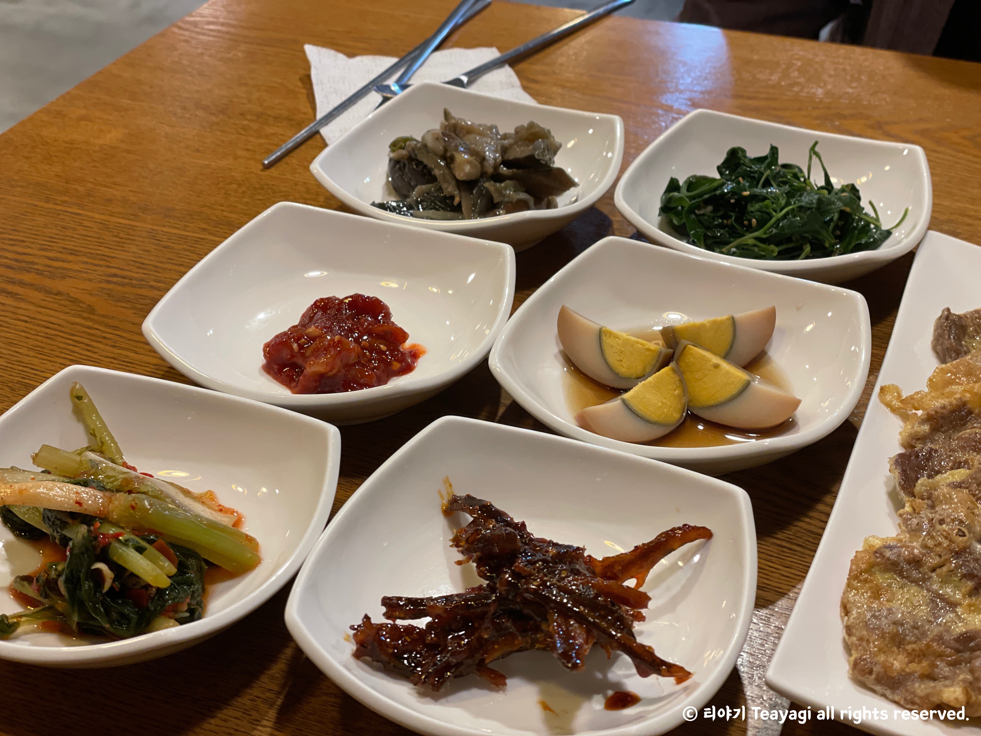 제주도-공항근처맛집-도진식당의-밑반찬