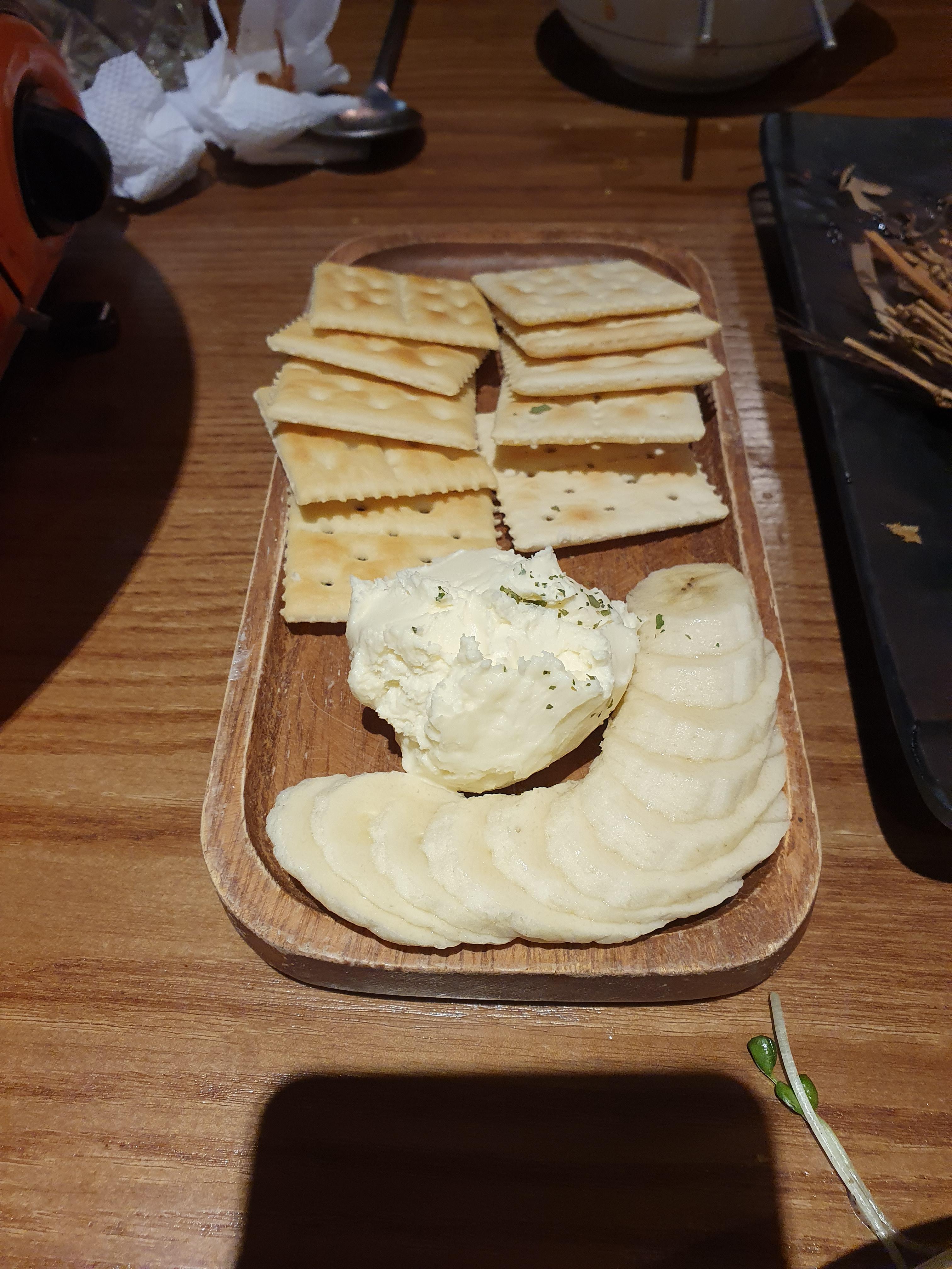 치즈 크래커