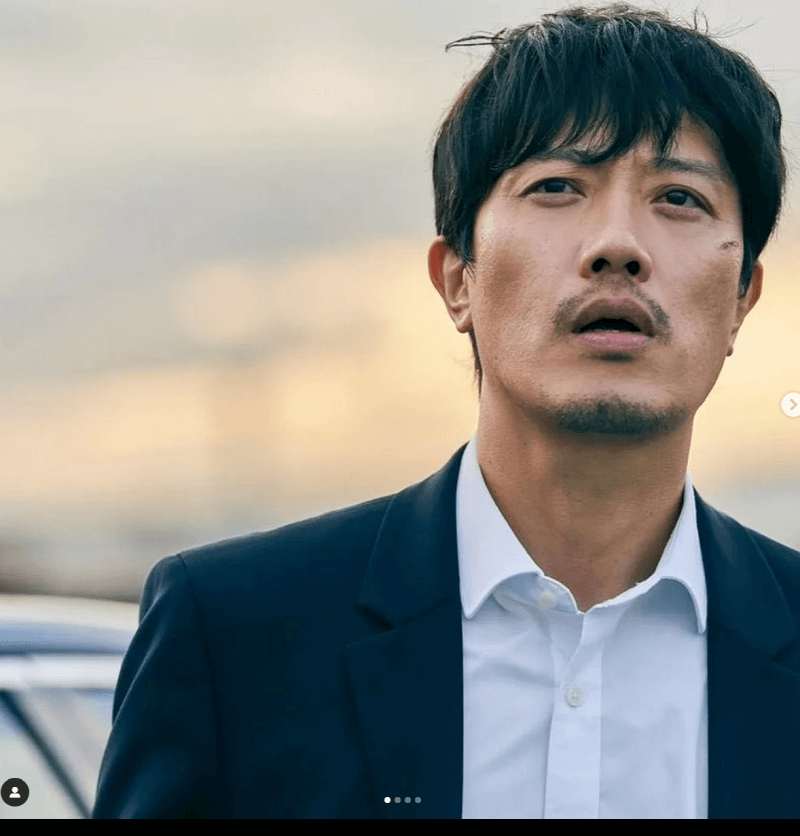 넷플릭스 모범가족 박희순