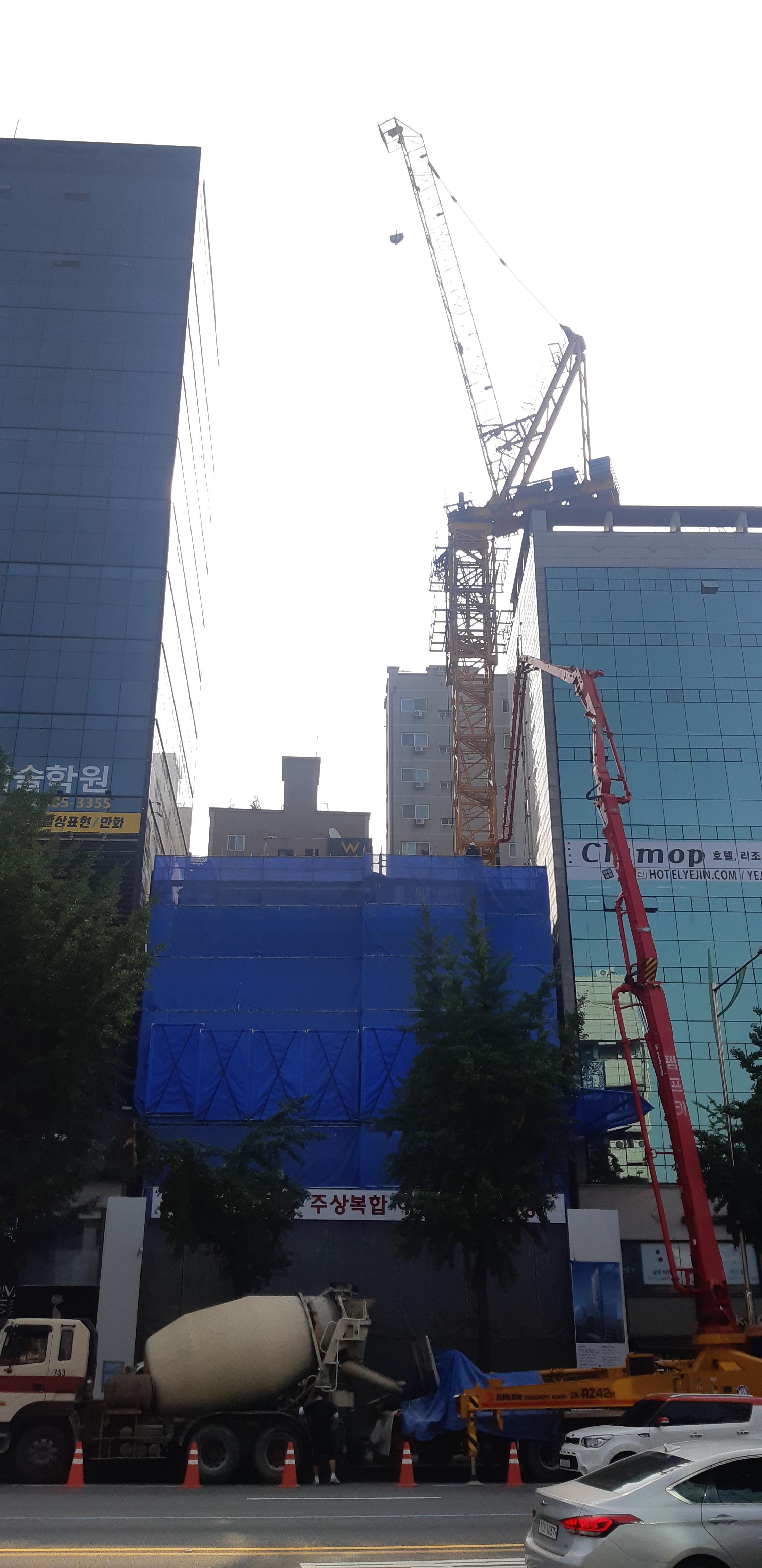  은평구 연신내역 건물 공사 현장 사진 068 효민아크로뷰 주상복합 아파트 신축현장 (korean construction)