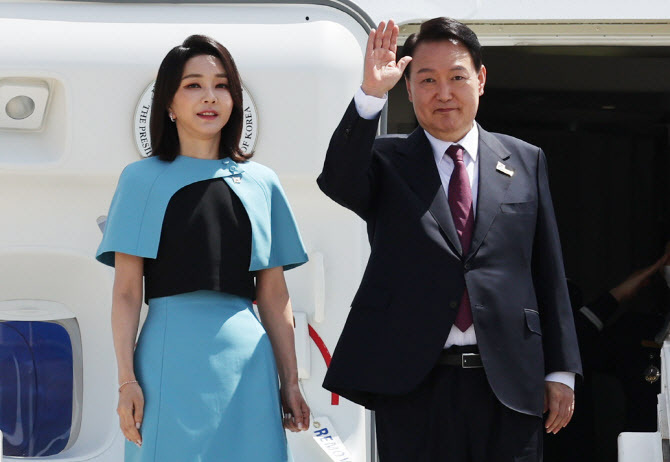  "'김건희 리스크'로 尹 지지율 붕괴, 심상치 않아"..최재성 직격