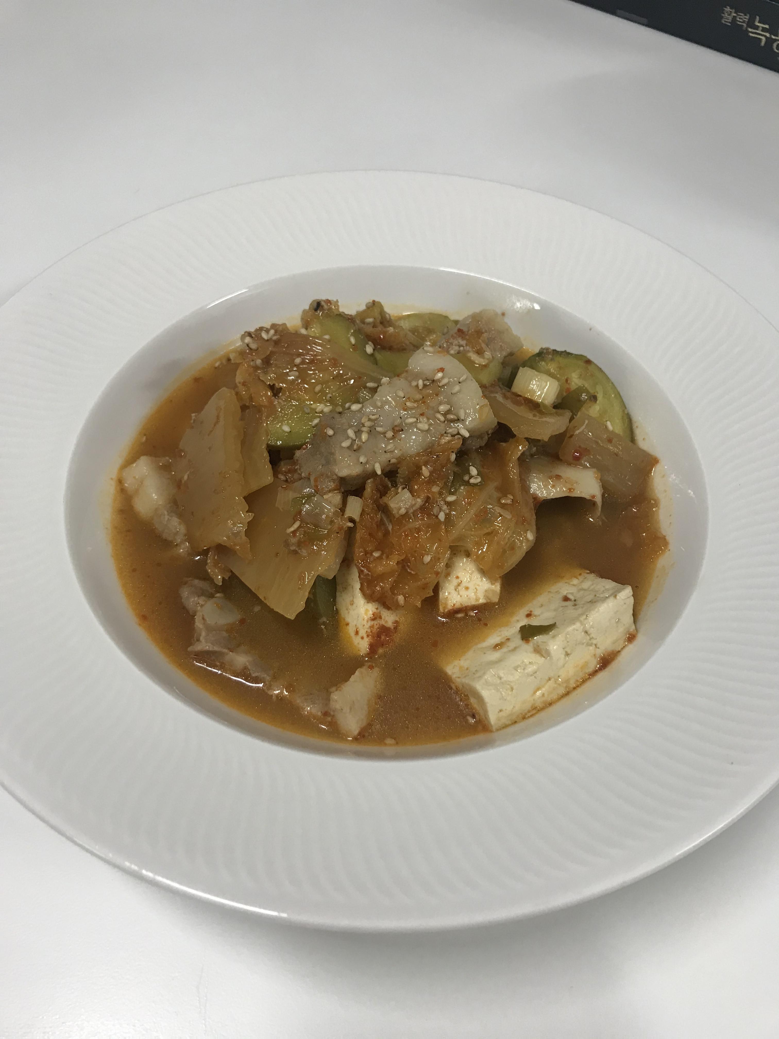  백종원 돼지고기 김치찌개 만드는법