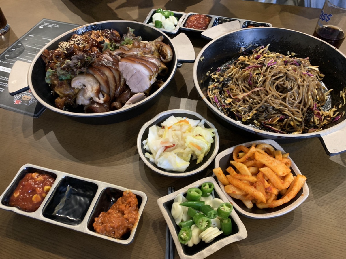  명지국제신도시 송이족발 완전 맛있어요