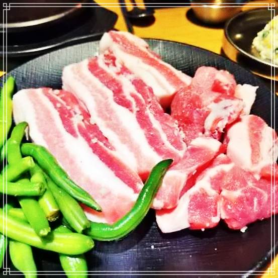  1436회 생생정보 마당 묵은지관자돼지삼합 맛대맛 고속터미널 반포 추천 가게 묵은지육회국수 방송 정보