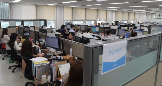  위드코로나 코앞, 여행사 분주해졌다.